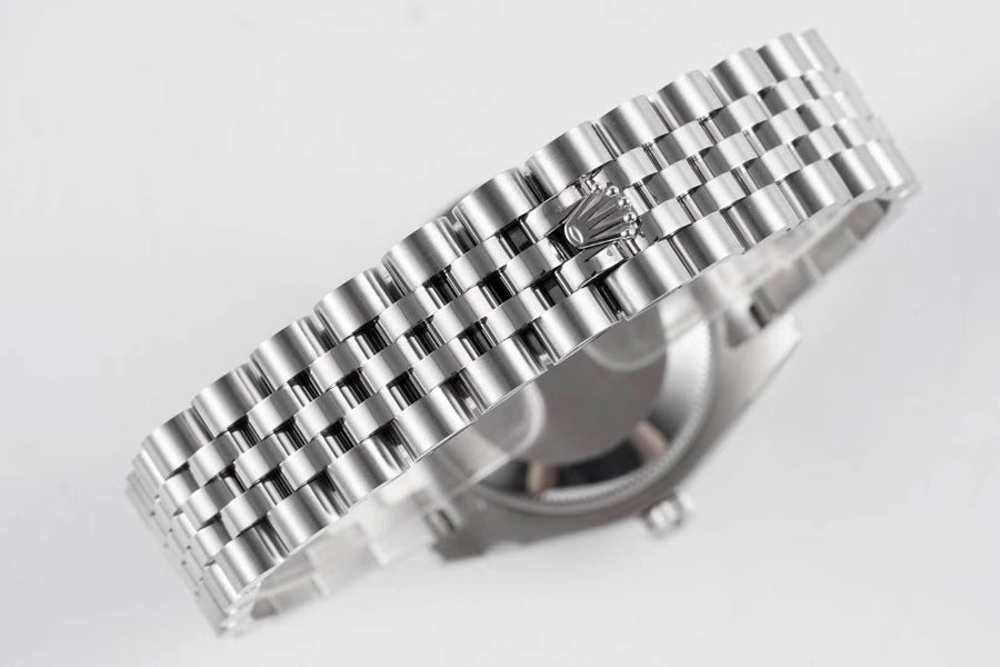 Replica Automatic Watch for Men DATEJUST 41mm Dial