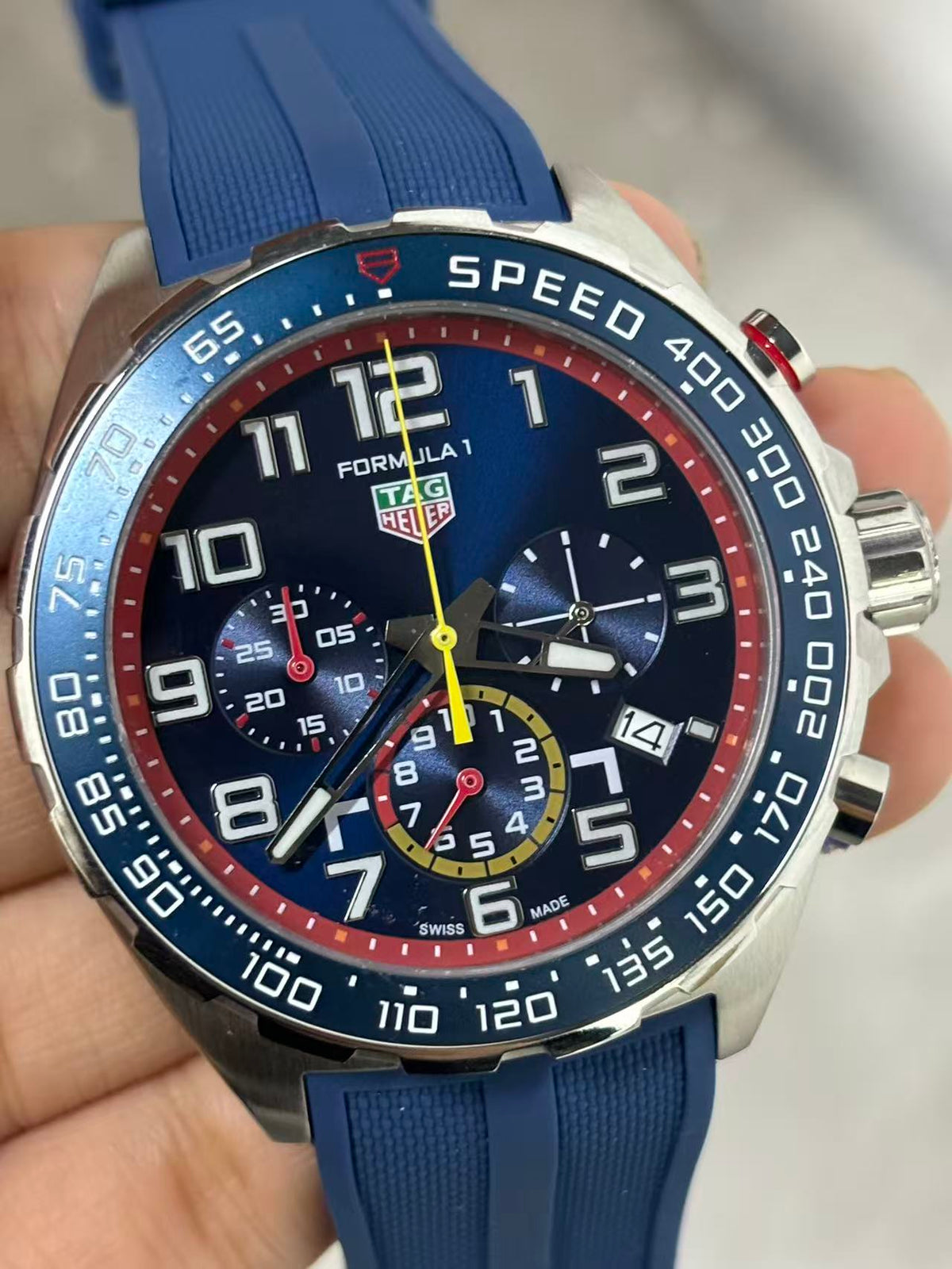 FORMULA 1 Replica Japanese VK Quartz Movement Mens Watches 44mm