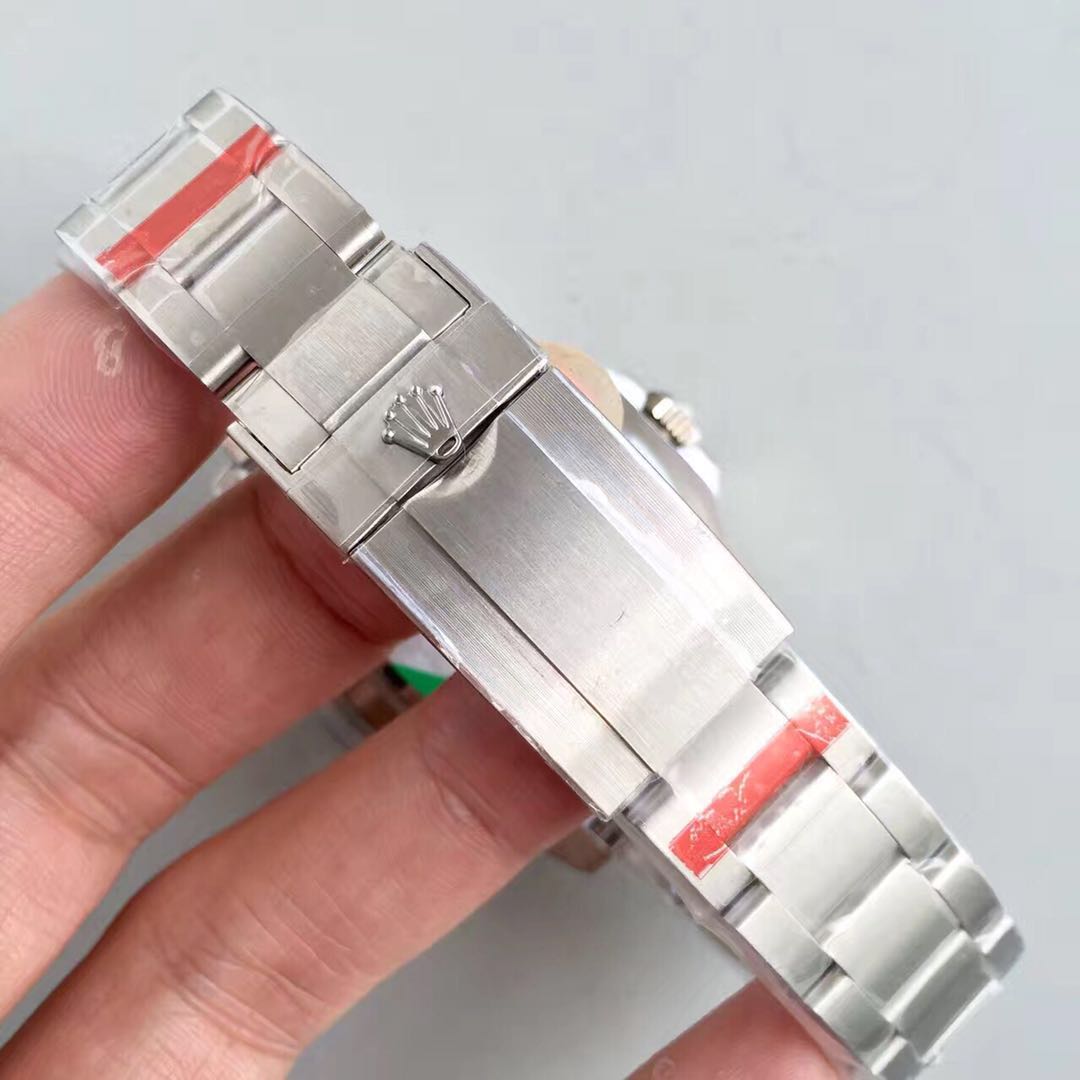 Replica Automatic Watch for Men DATEJUST 40mm Dial