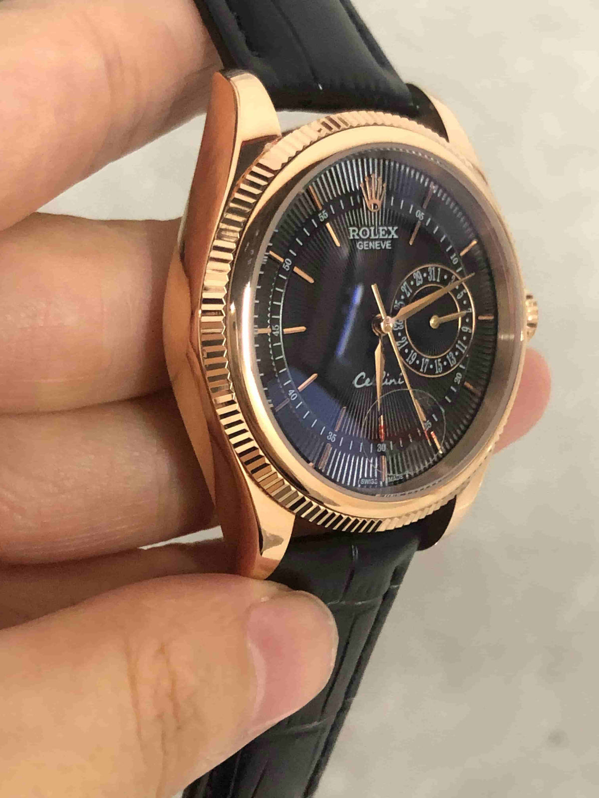 Automatic Watch for Men 40mm R131