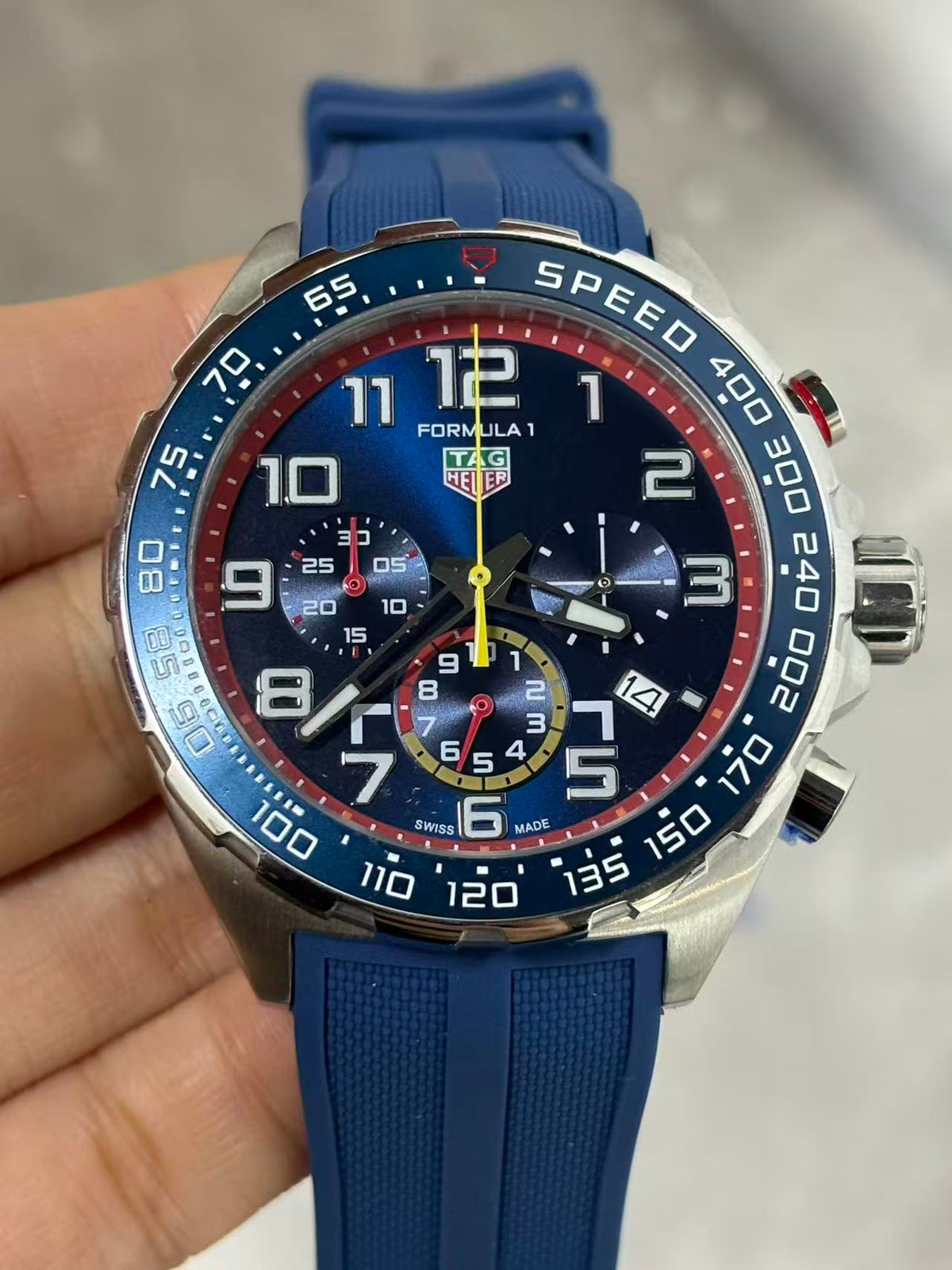 FORMULA 1 Replica Japanese VK Quartz Movement Mens Watches 44mm